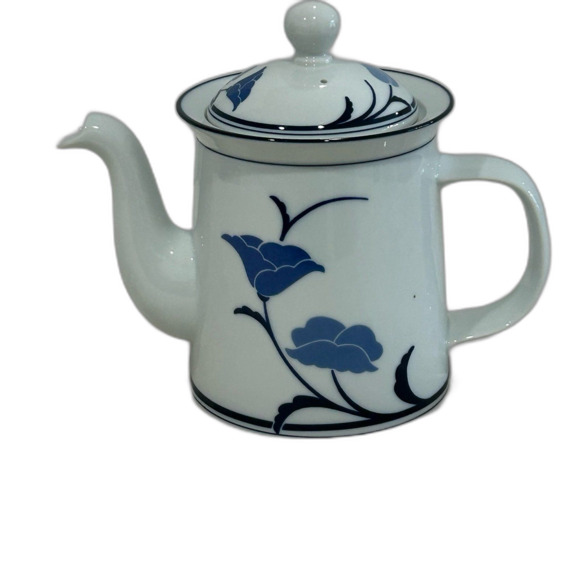 Dansk Tivoli Belles Fleurs Blue/ White Floral Ceramic Tea / Coffee Pot with Lid - Picture 7 of 12